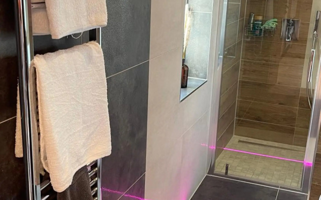 #3 TGHA Luxury One Bedroom Apartment in Athlone