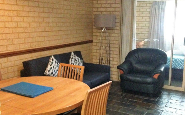 Busselton Villas & Glamping Village
