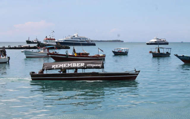 Mizingani Seafront Hotel