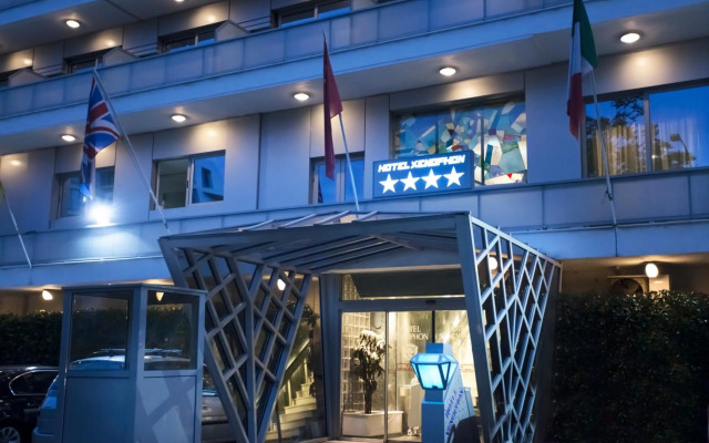 Xenophon Hotel