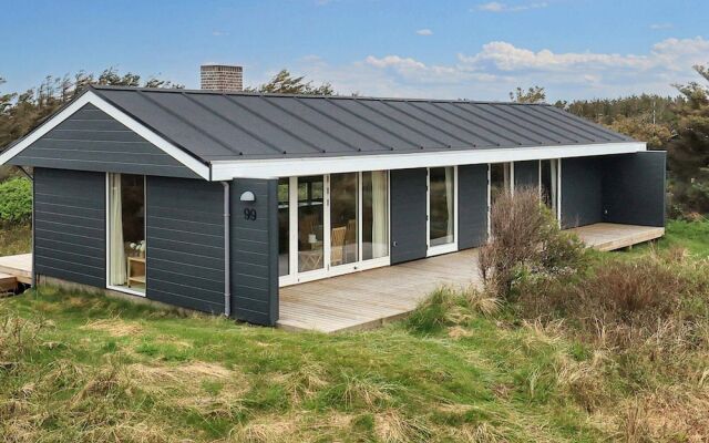 Cozy Holiday Home in Lokken near Coast