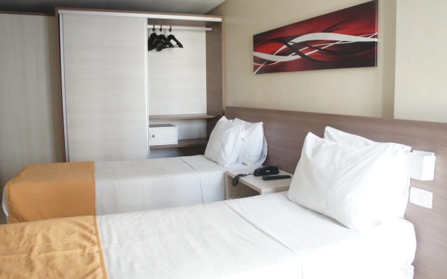 Nobile Suites Tambaú