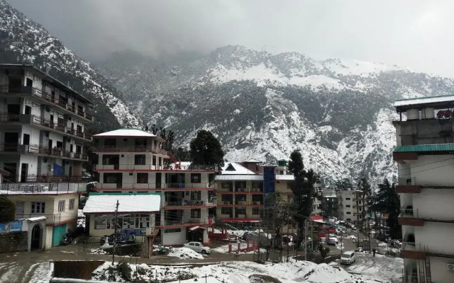 Hotel Shivani International