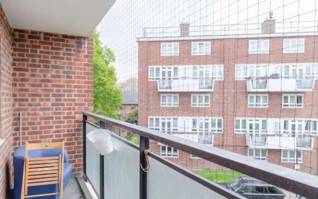 Spacious 3BD Flat, Close to Tube - Fulham!