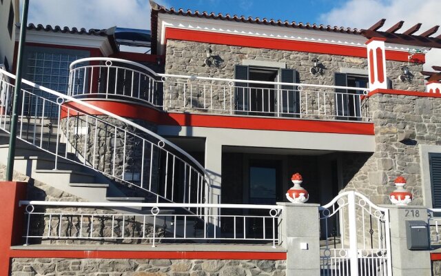 House with 2 Bedrooms in Ponta Do Sol, with Furnished Terrace And Wifi - 3 Km From the Beach