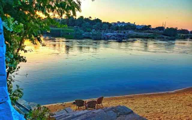 Fox Nubian Island Hotel