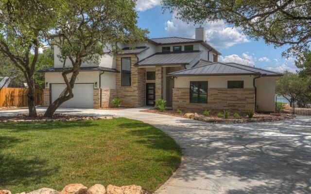 Whispering Waters 4 Bedroom Home