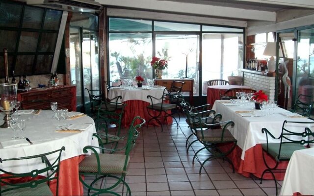 Hotel Portorais