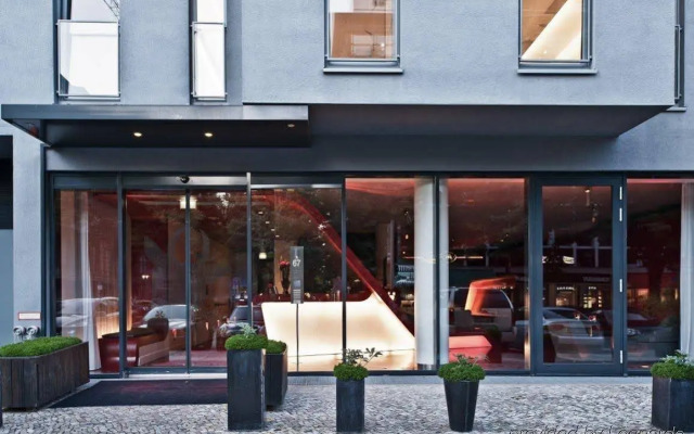 Hotel Q