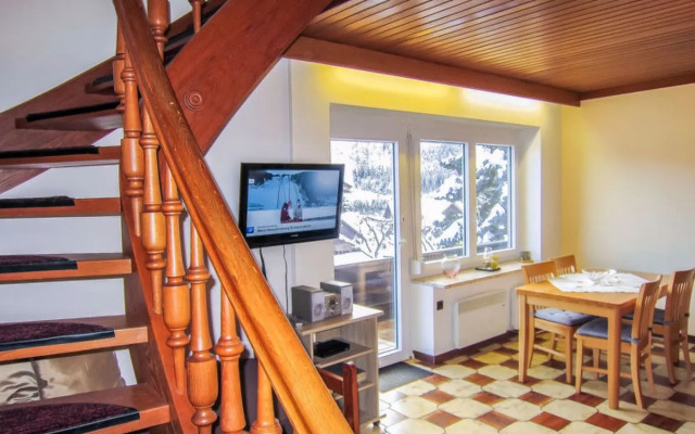 House Stefanie Starfach