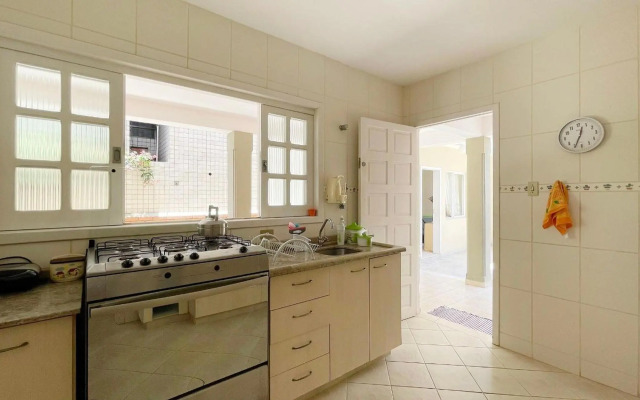 Maravilhoso Sobrado com Vista para o Mar