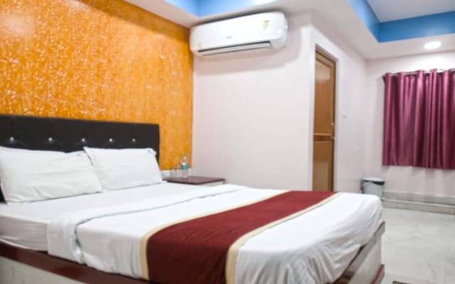 OYO 16845 Shree Karpagham Dreams