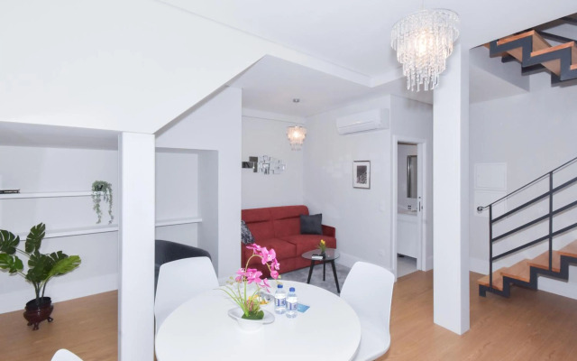 Fontinha Square Apartments by Porto City Hosts