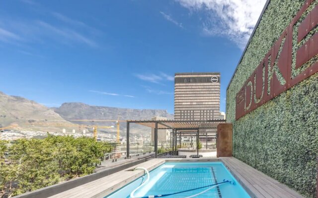 Beautiful 1 Bedroom Apartment in Cape Town