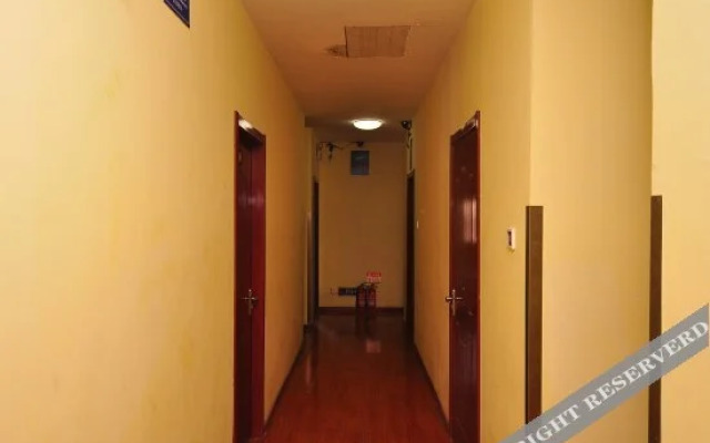 Xinquan Hostel (Ji'nan Wuyingshan Road)