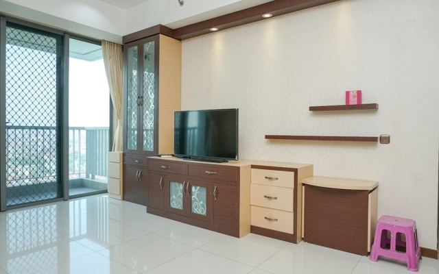 Modern 2BR at St. Moritz Apartment near Shopping Mall – Guest Rooms – Jakarta