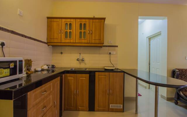 OYO 13256 Home Exotic Pool View 2BHK Varca Beach