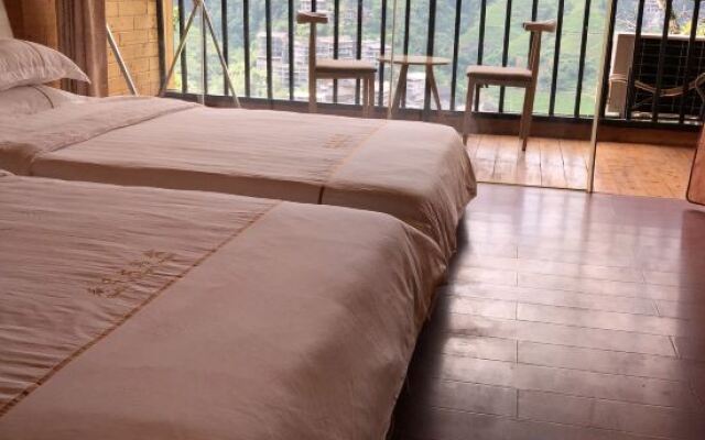 Longji Terraces Aug Guesthouse
