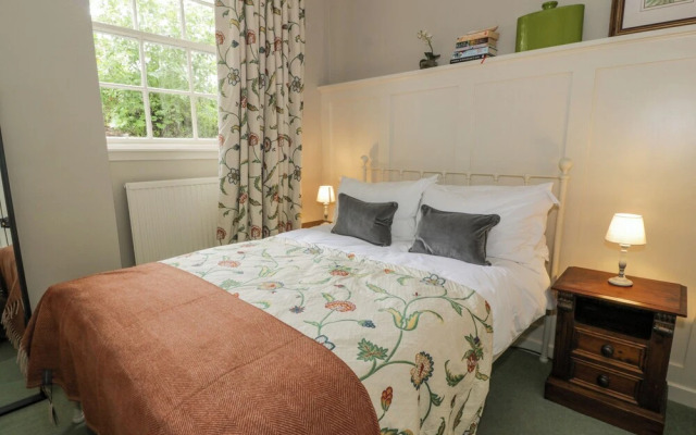 Trefoil Cottage