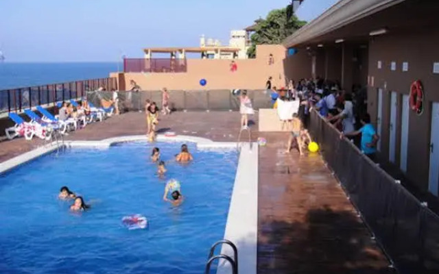 Aparthotel El Faro