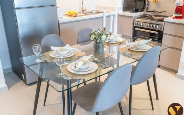 Luxury 2BR in ACT 1 Near Dubai Mall