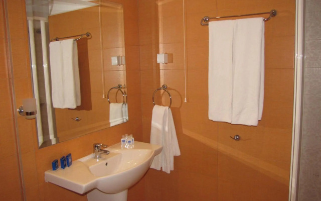 Blue Orange Beach Resort