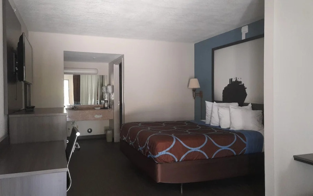 Super 8 Dania/fort Lauderdale