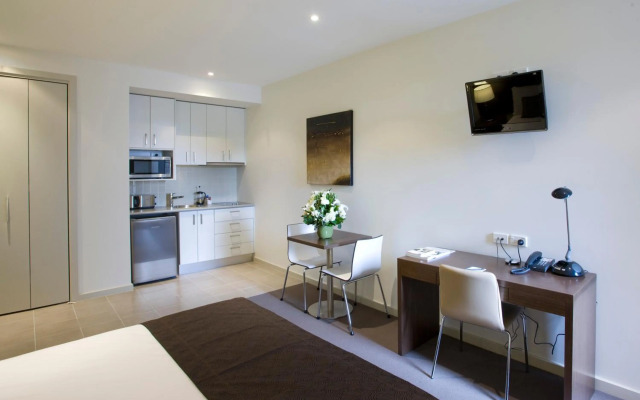 Quest Glen Waverley