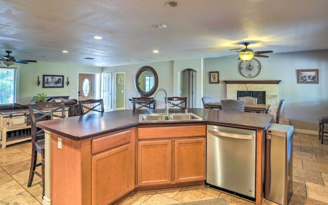 Modern Glendale Desert Destination w/ Patio!