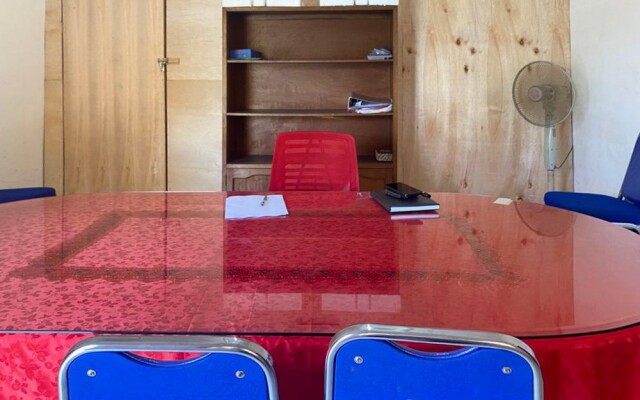 Penginapan Steady Mitra RedDoorz