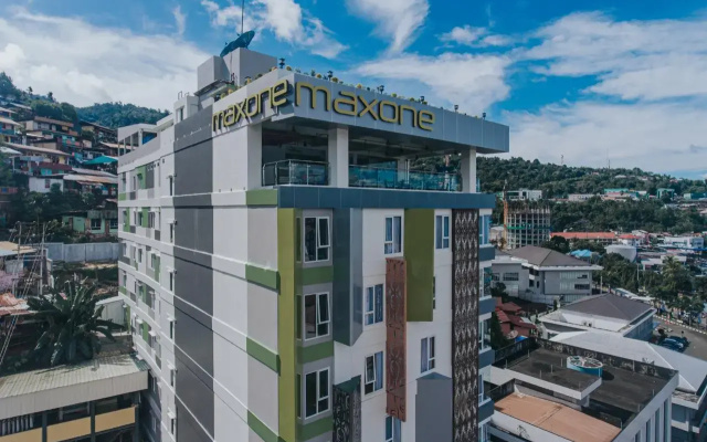 MaxOneHotels.com at Jayapura