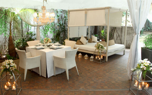 The Sulo Riviera Hotel