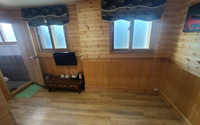 Jeonju Hanok Village Guest House