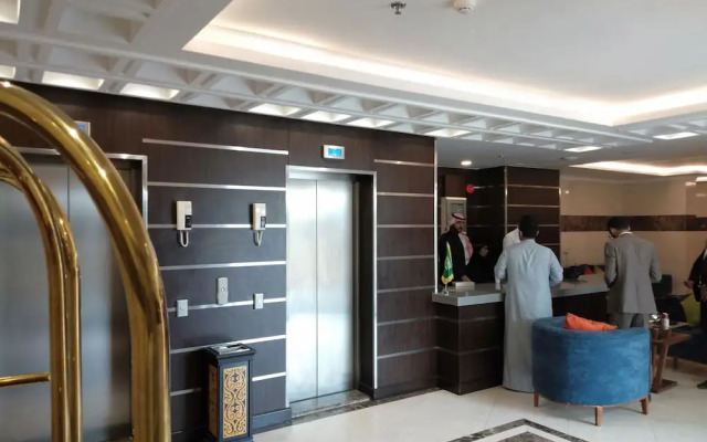 CAPITAL O512 Reef Al Madina