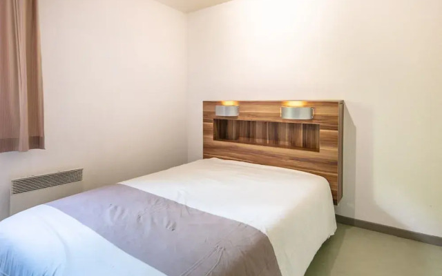 Chalet Retreat Near Slopes