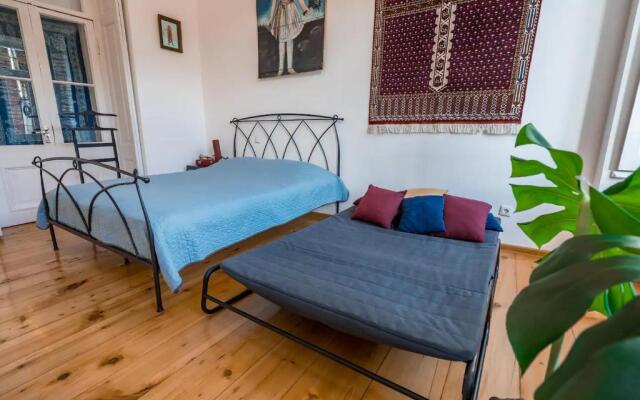 Pirosmani Courtyard next to Fabrika