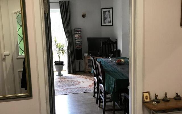 Meadowbrook Cottage B B
