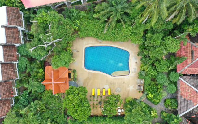 Tropica Bungalow Resort
