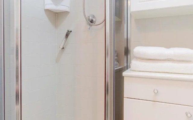 Duplex Apartment in centro con posto auto privato