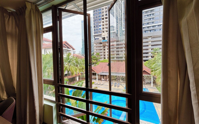 183 Ampang KLCC by Widebed