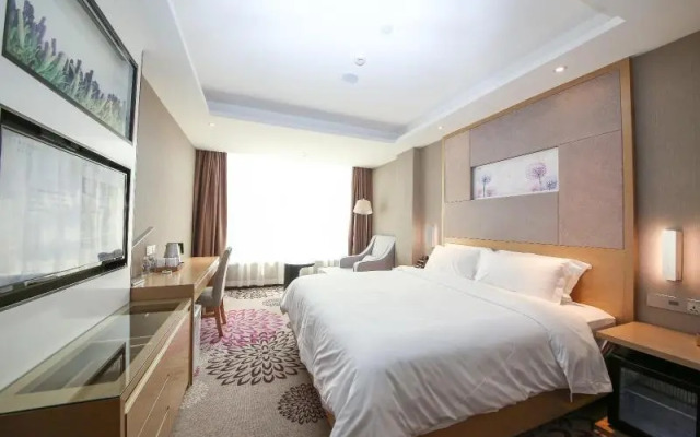 Lavande Hotel Jishou Xiangxi Economic Development Zone