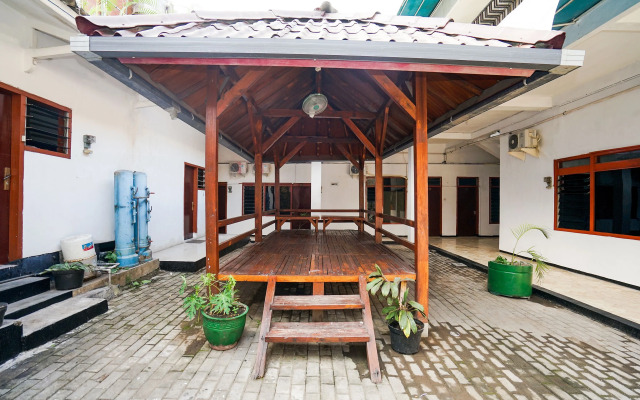 Merapi Inn Surabaya by ecommerceloka