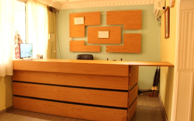 Indra Hotel