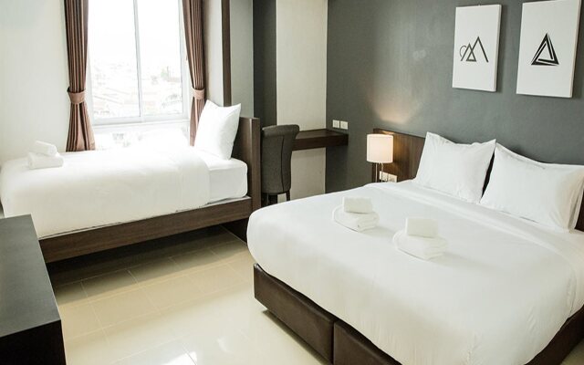 B2 Hat Yai Rat Uthit Boutique & Budget Hotel