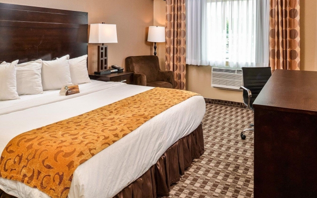 Quality Inn & Suites Okanogan - Omak