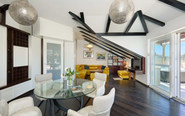 Hedera Estate, Hedera A42