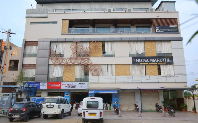 Hotel Maruthi Inn