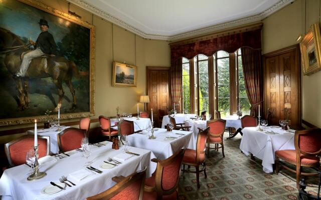 Macdonald Pittodrie House