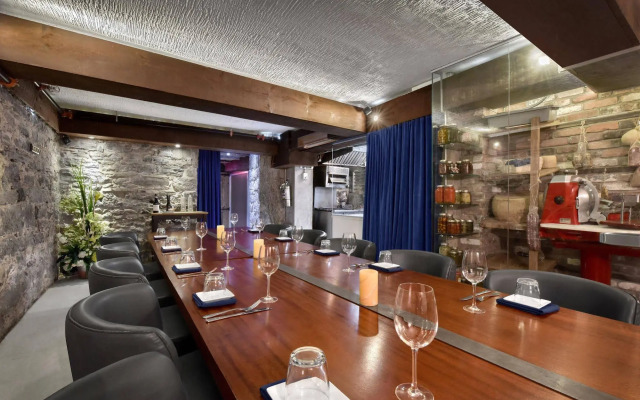 Hotel Epik Montreal