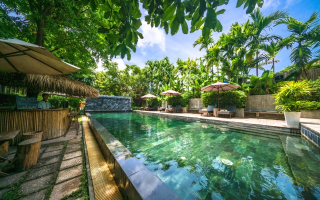 La Residence Blanc D' Angkor